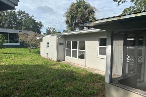House in Deltona, Florida 1 bedroom, 78.41 sq.m. № 1914464 - photo 6