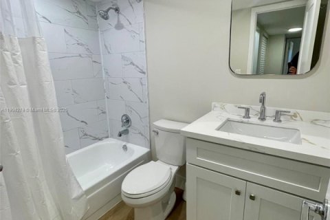 Appartement à louer à Miami, Floride: 2 chambres, 102.19 m2 № 1955224 - photo 18