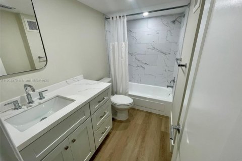 Appartement à louer à Miami, Floride: 2 chambres, 102.19 m2 № 1955224 - photo 25
