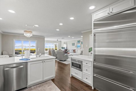 Adosado en venta en Clearwater, Florida, 3 dormitorios, 204.38 m2 № 2298621 - foto 17