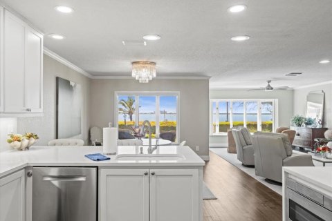 Adosado en venta en Clearwater, Florida, 3 dormitorios, 204.38 m2 № 2298621 - foto 19