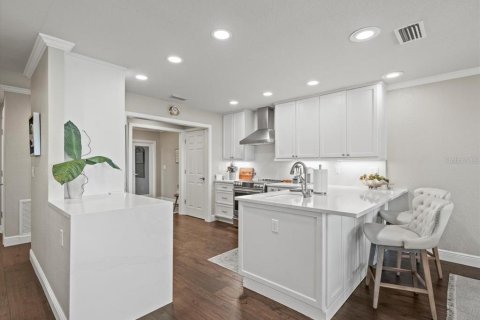 Adosado en venta en Clearwater, Florida, 3 dormitorios, 204.38 m2 № 2298621 - foto 21