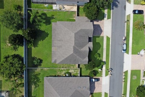 House in Winter Garden, Florida 7 bedrooms, 437.01 sq.m. № 1810985 - photo 25