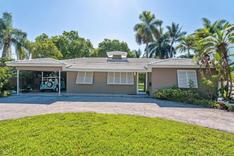Villa ou maison à louer à Fort Lauderdale, Floride: 3 chambres, 149.94 m2 № 2177390 - photo 2