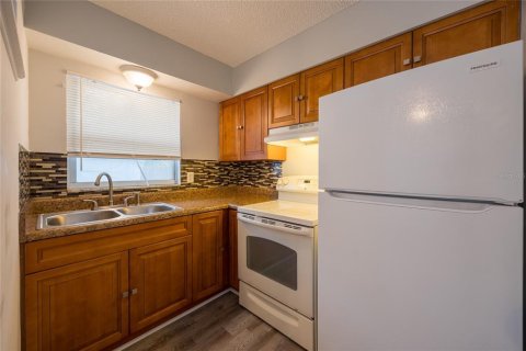 Commercial property in Clearwater, Florida 380.71 sq.m. № 2098243 - photo 21