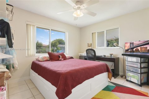 House in Tamarac, Florida 2 bedrooms, 98.1 sq.m. № 1756969 - photo 14
