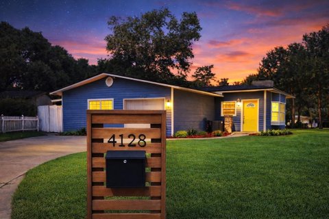 Casa en Jacksonville, Florida 3 dormitorios, 152.36 m2 № 2125888