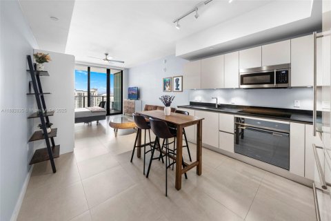 Copropriété à louer à Miami, Floride: 41.06 m2 № 1931543 - photo 13