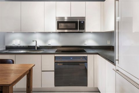 Copropriété à louer à Miami, Floride: 41.06 m2 № 1931543 - photo 17