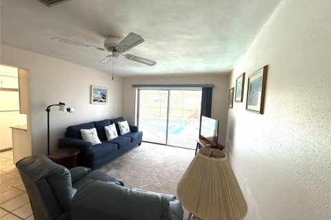 Casa en venta en Rotonda, Florida, 3 dormitorios, 165.92 m2 № 1658970 - foto 11