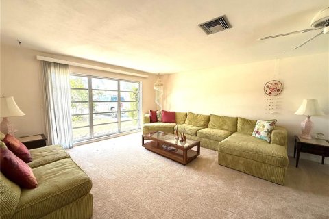Casa en venta en Rotonda, Florida, 3 dormitorios, 165.92 m2 № 1658970 - foto 5