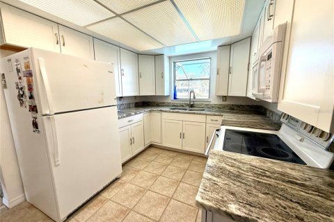 Casa en venta en Rotonda, Florida, 3 dormitorios, 165.92 m2 № 1658970 - foto 8