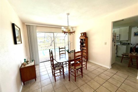 Casa en venta en Rotonda, Florida, 3 dormitorios, 165.92 m2 № 1658970 - foto 9