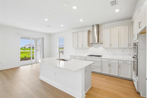 Villa ou maison à vendre à Sarasota, Floride: 4 chambres, 289.48 m2 № 2211806 - photo 5