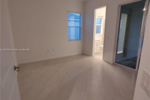 Снять в аренду виллу или дом в Аве Мария, Флорида 3 спальни, № 1887218 - фото 11