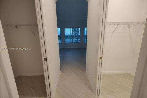 Снять в аренду виллу или дом в Аве Мария, Флорида 3 спальни, № 1887218 - фото 19