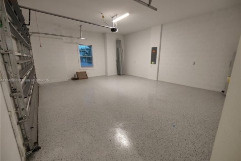 Снять в аренду виллу или дом в Аве Мария, Флорида 3 спальни, № 1887218 - фото 7