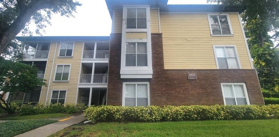 Condominio en Tampa, Florida, 1 dormitorio  № 2207479