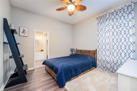 Casa en alquiler en Orlando, Florida, 5 dormitorios, 301.93 m2 № 2104682 - foto 17