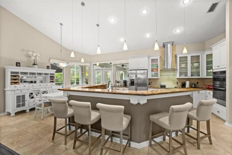 Casa en alquiler en Orlando, Florida, 5 dormitorios, 301.93 m2 № 2104682 - foto 9