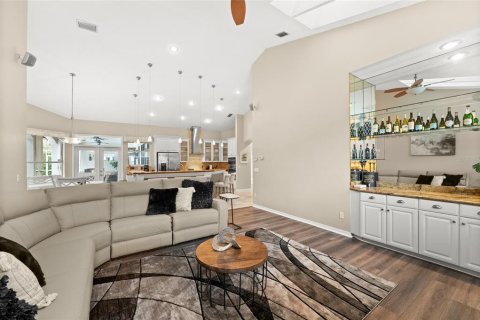 Casa en alquiler en Orlando, Florida, 5 dormitorios, 301.93 m2 № 2104682 - foto 11
