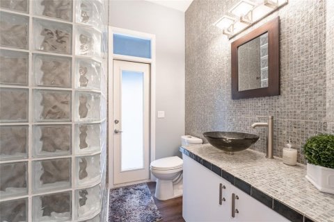 Casa en alquiler en Orlando, Florida, 5 dormitorios, 301.93 m2 № 2104682 - foto 19