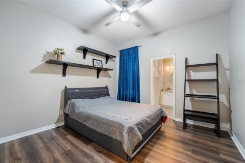 Casa en alquiler en Orlando, Florida, 5 dormitorios, 301.93 m2 № 2104682 - foto 15