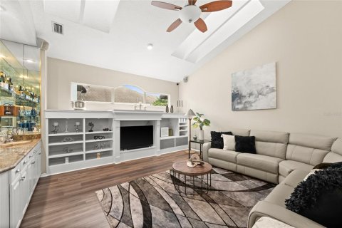Casa en alquiler en Orlando, Florida, 5 dormitorios, 301.93 m2 № 2104682 - foto 10
