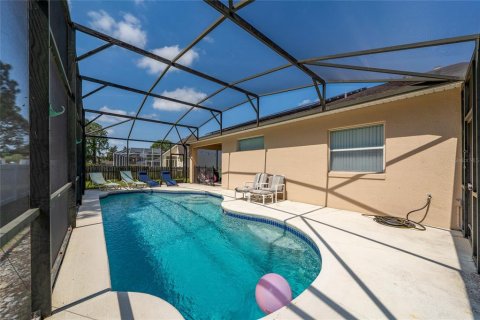 House in Kissimmee, Florida 3 bedrooms, 148.92 sq.m. № 1677733 - photo 24