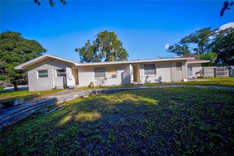 Villa ou maison à Orlando, Floride 4 chambres, 256.5 m2 № 2420387
