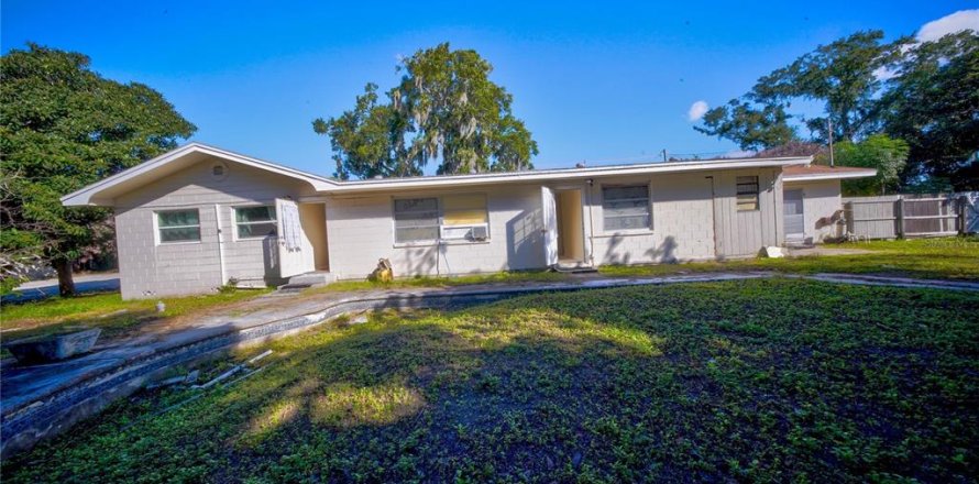Villa ou maison à Orlando, Floride 4 chambres, 256.5 m2 № 2420387
