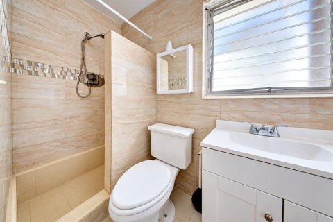 Villa ou maison à vendre à Orlando, Floride: 4 chambres, 256.5 m2 № 2420387 - photo 21