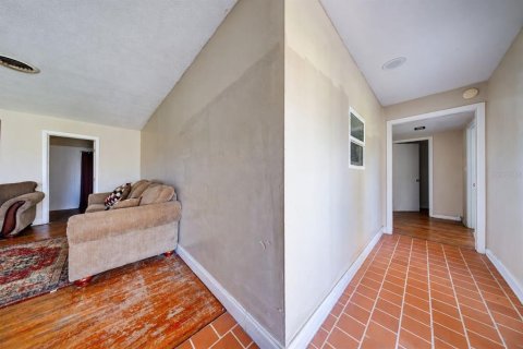 Villa ou maison à vendre à Orlando, Floride: 4 chambres, 256.5 m2 № 2420387 - photo 12