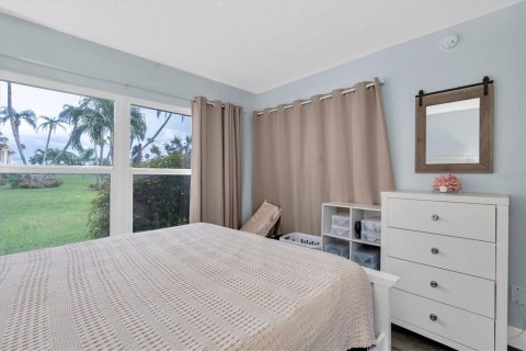 Condominio en venta en Saint Petersburg, Florida, 2 dormitorios, 82.68 m2 № 2406756 - foto 20
