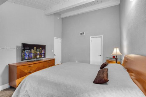 Condo in Miami, Florida, 4 bedrooms  № 1946992 - photo 18