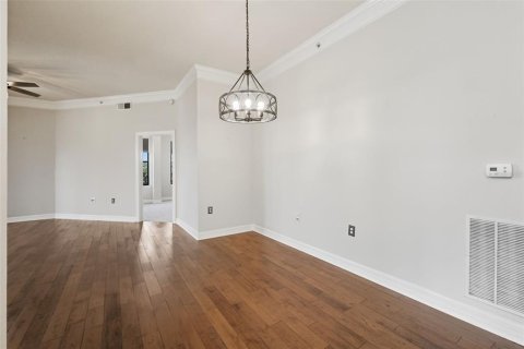 Condo in Celebration, Florida, 2 bedrooms  № 1905041 - photo 6