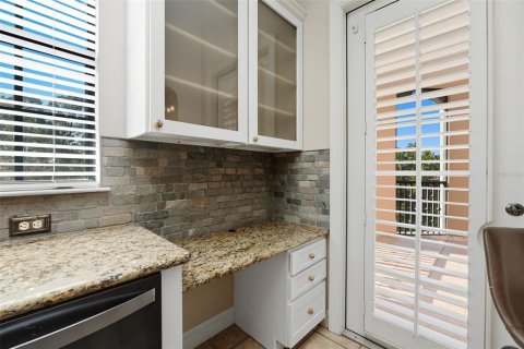 Condo in Celebration, Florida, 2 bedrooms  № 1905041 - photo 22