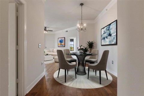 Condo in Celebration, Florida, 2 bedrooms  № 1905041 - photo 8