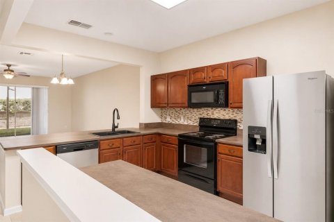 Touwnhouse à louer à Winter Park, Floride: 2 chambres, 144 m2 № 2120188 - photo 12