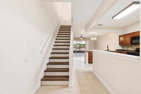 Touwnhouse à louer à Winter Park, Floride: 2 chambres, 144 m2 № 2120188 - photo 9
