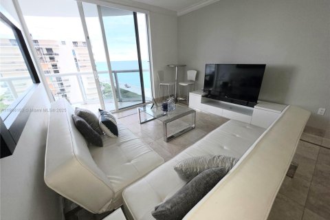 Снять в аренду кондоминиум в Майами-Бич, Флорида 1 спальня, 75.07м2, № 1967770 - фото 7