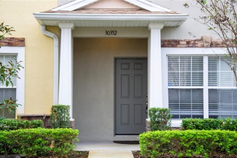 Townhouse in Wesley Chapel, Florida 2 bedrooms, 154.22 sq.m. № 2143687