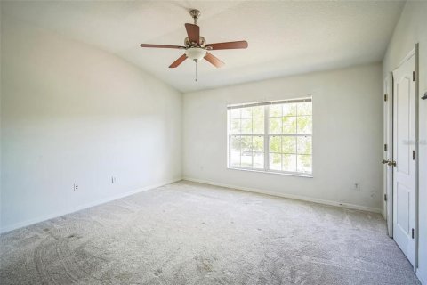 Townhouse in Wesley Chapel, Florida 2 bedrooms, 154.22 sq.m. № 2143687 - photo 10