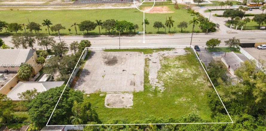 Propiedad comercial en Fort Lauderdale, Florida № 2002317