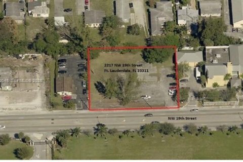 Propiedad comercial en venta en Fort Lauderdale, Florida № 2002317 - foto 21