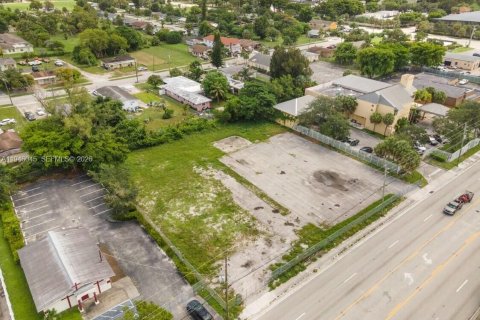 Propiedad comercial en venta en Fort Lauderdale, Florida № 2002317 - foto 20