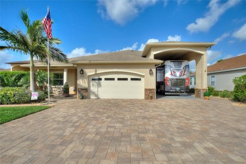 Villa ou maison à vendre à Polk City, Floride: 2 chambres, 210.61 m2 № 2341780 - photo 24