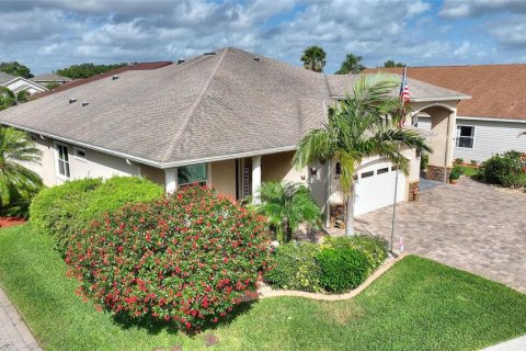 Villa ou maison à vendre à Polk City, Floride: 2 chambres, 210.61 m2 № 2341780 - photo 2