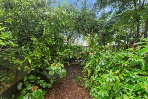 House in Sunrise, Florida 3 bedrooms, 140.1 sq.m. № 1923895 - photo 26