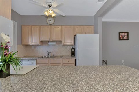 Copropriété à vendre à Sarasota, Floride: 2 chambres, 75.81 m2 № 2349201 - photo 14